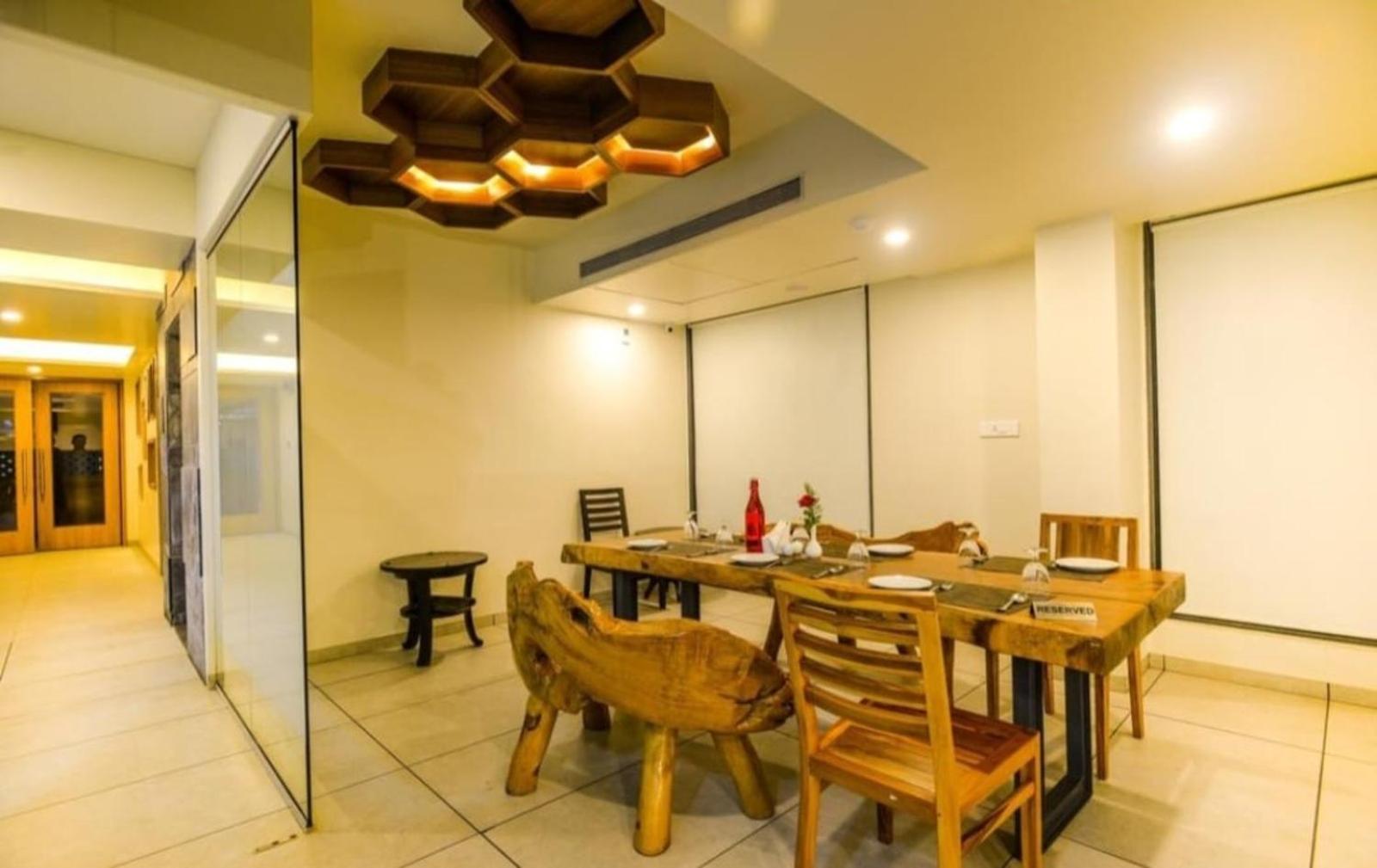 Elite Boutique Hotel Satara Buitenkant foto